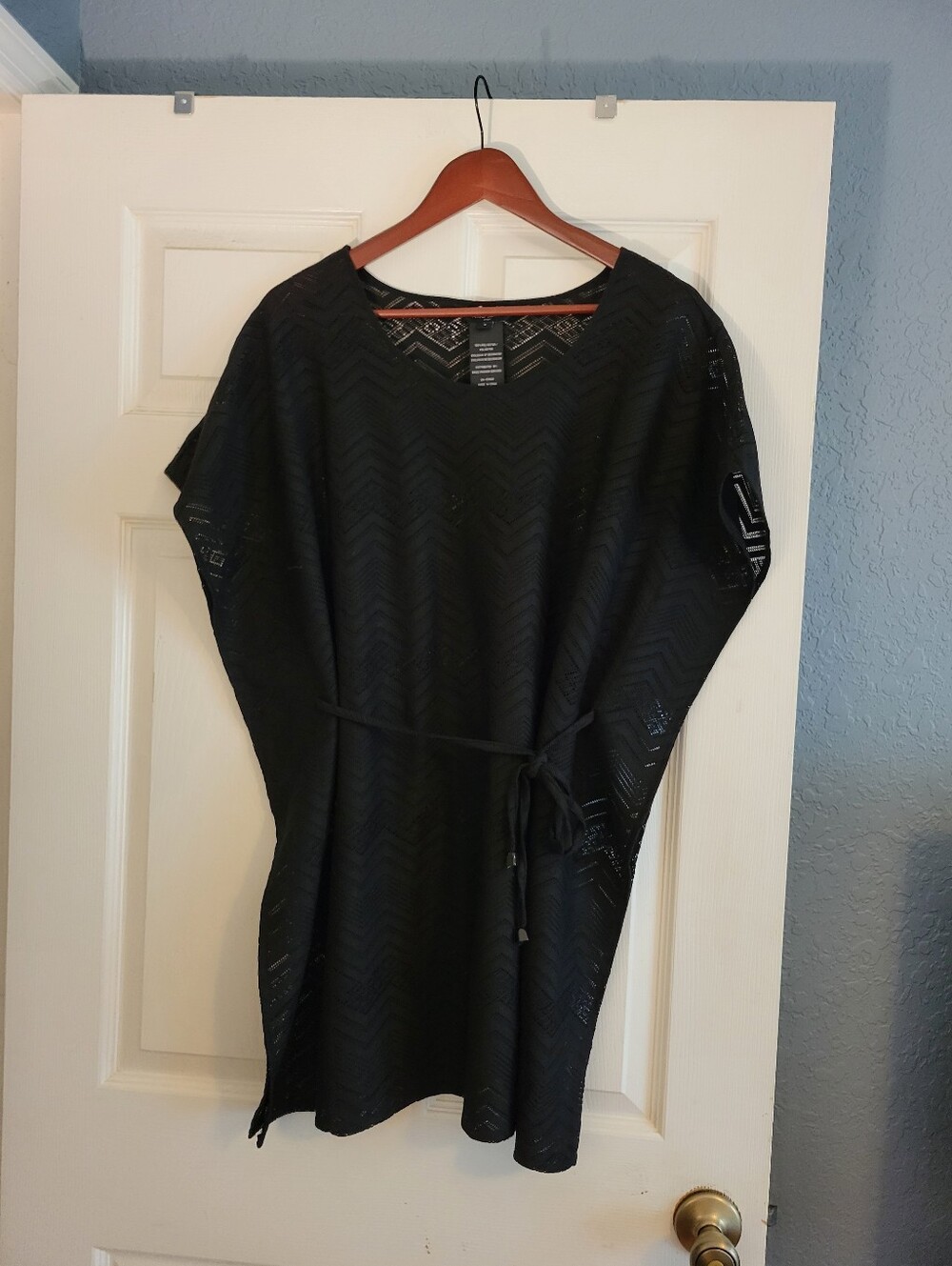 Mario Serrani Black Mesh Beach Cover-up Women's Size Small Swim Suit Cover Up